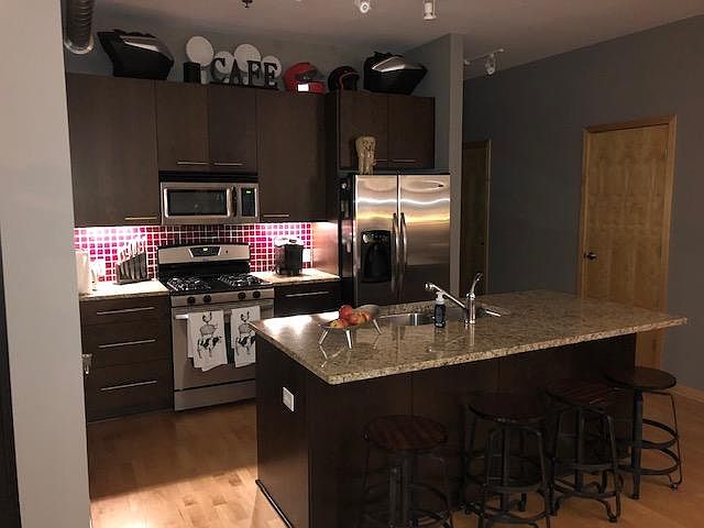 How the unit looks at this time with current tenant