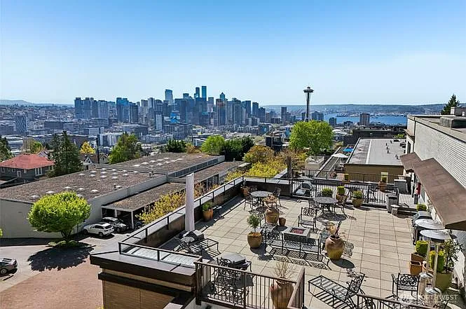 1 bed, 659 sqft, $2,950 — Photo 2