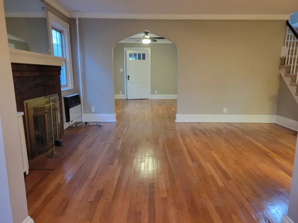 (undisclosed Address), Floral Park, NY 11001