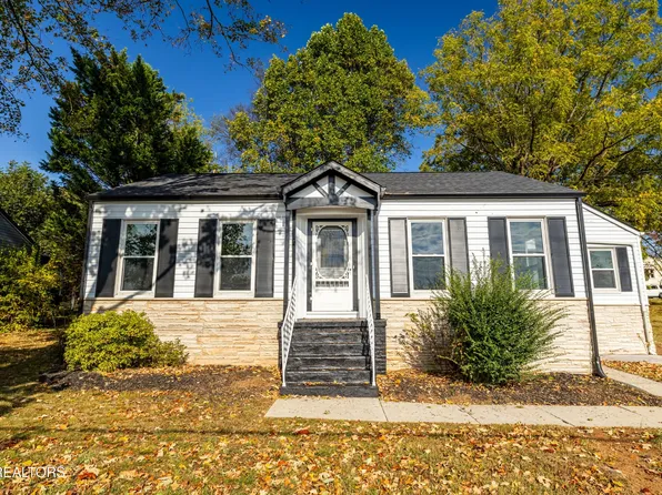 1309 Everett Ave, Maryville, TN 37804