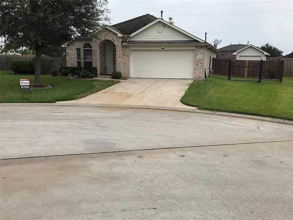 1st image of 13903 Cotton Meadows Ln