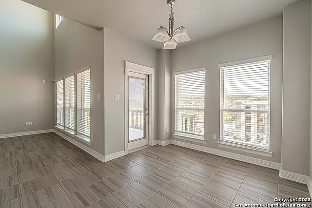 7523 Hays Hl — Photo 30