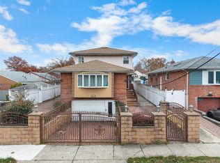 20822 26th Ave, Bayside, NY 11360