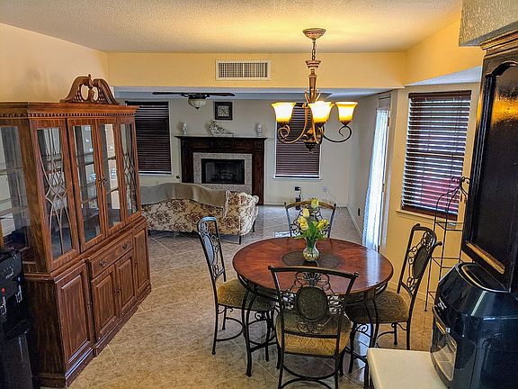 3rd image of 7468 Plaza Taurina Dr