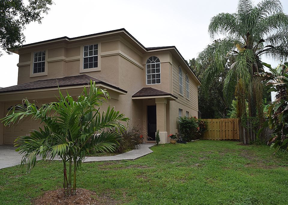1st image of 3689 Fremantle Dr