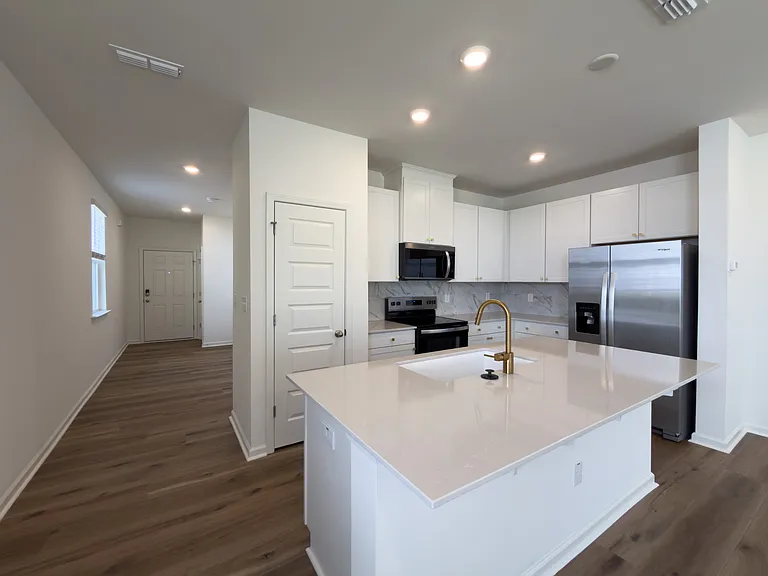 3015 Chrys St — Photo 54