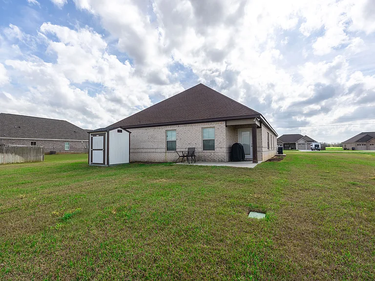 285 Sandbed Rd — Photo 2