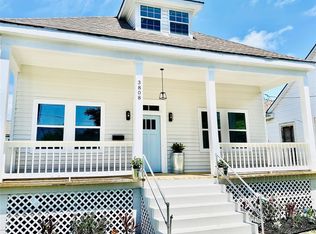 3808 Avenue L, Galveston, TX 77550