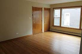 Living Room, Unit 1R