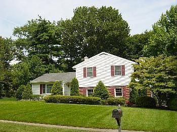 2nd image of 1374 Slayton Dr