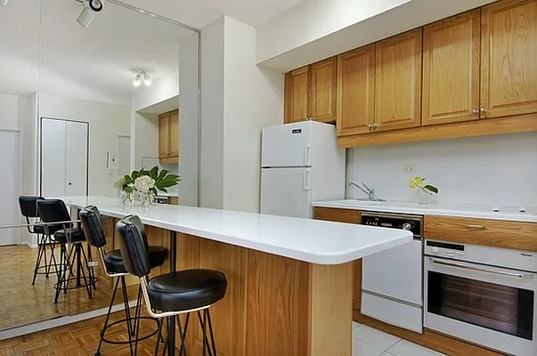 Rented by Corcoran | media 18