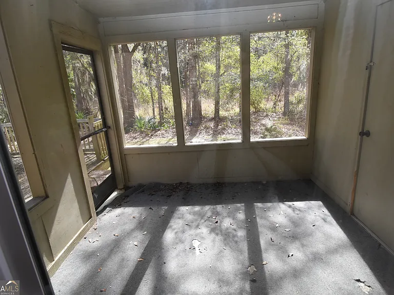 306 Admirals Walk Dr — Photo 7