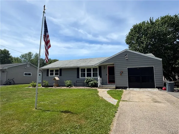 109 Lena Ter, North Syracuse, NY 13212