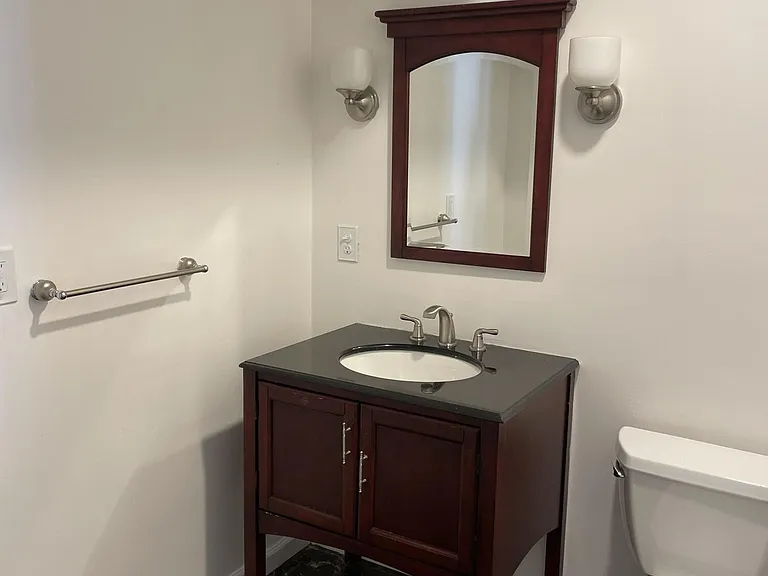 15 Hope Dr — Photo 26