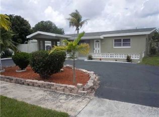 4661 NW 41st St, Lauderdale Lakes, FL 33319