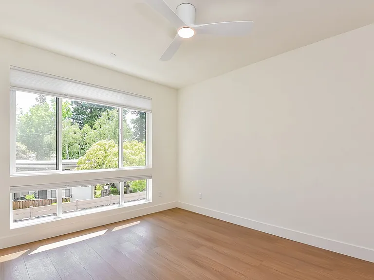 951 Woodside Rd — Photo 21