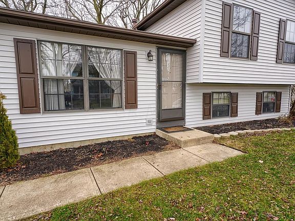 5th image of 4732 Orangeburg Dr