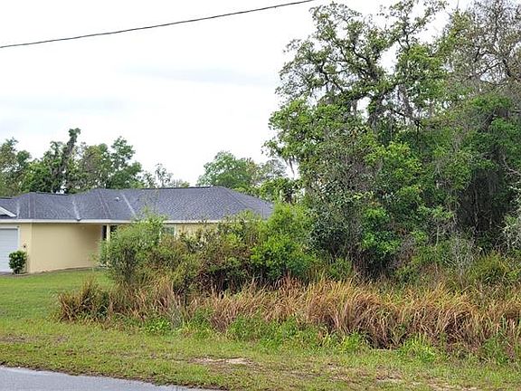 3rd image of Spruce Rd Lot 2