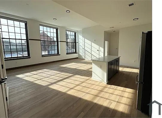 62 Academy St — Photo 12