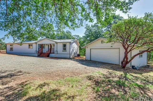 426 Dack Ct photo 1
