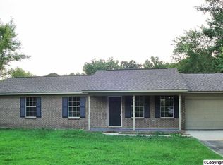 302 Skidmore Rd, Decatur, AL 35603