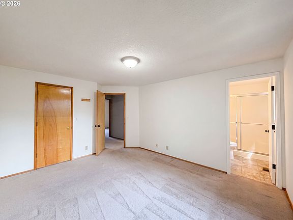 4th image of 20860 SW Parker Ct