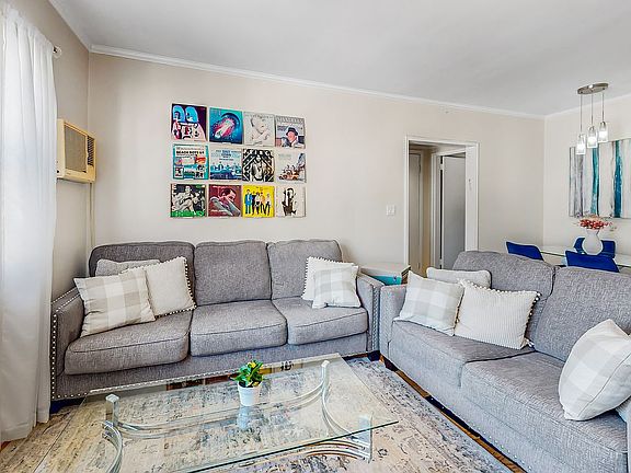 5th image of 198-18 Pompeii Ave #2