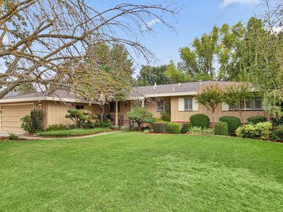 6415 Chetwood Way, Sacramento, CA, 95831