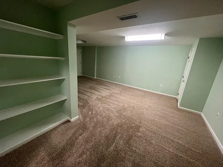 13326 Glen Taylor Ln — Photo 10
