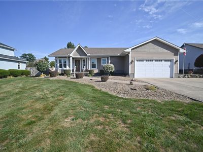 6856 Berry Blossom Dr, Canfield, OH, 44406