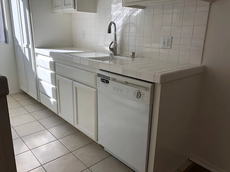 541 N Orlando Ave #5 — Photo 6