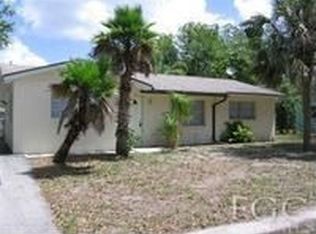 912 Jasmine St, North Fort Myers, FL 33903