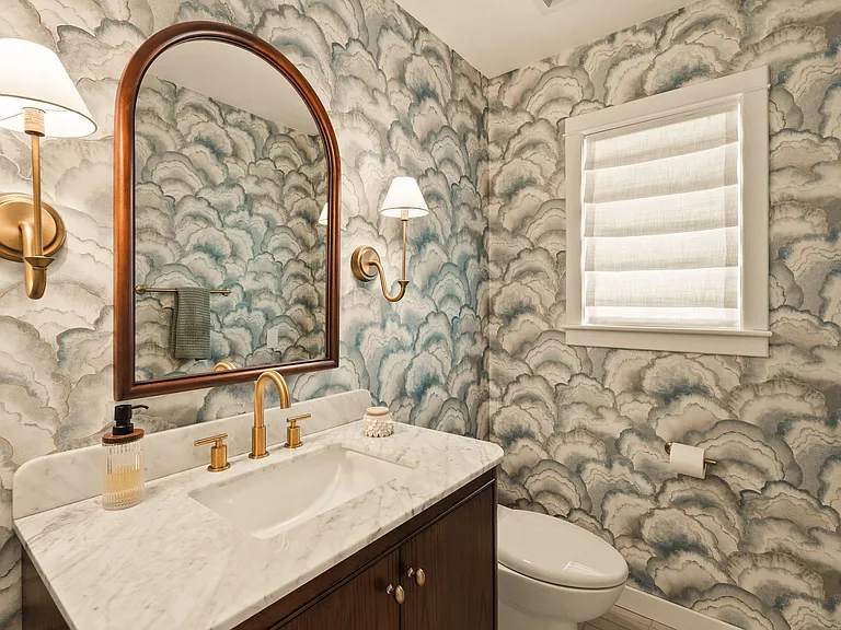 180 McDowell Dr — Photo 6