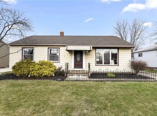 11250 Riveredge Dr, Parma, OH 44130