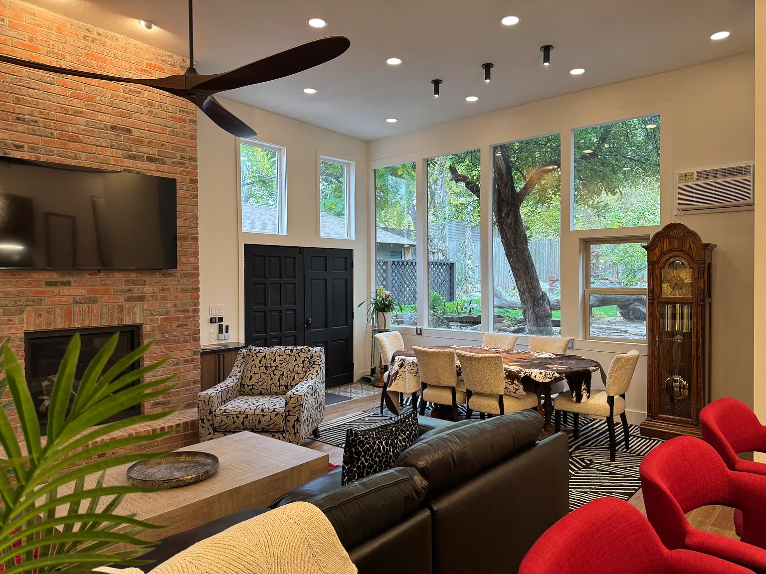 3 bed, 3.5 bath, 2000 sqft, $7,500 — Photo 4
