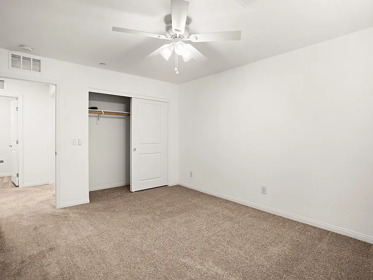 2841 Brilliant Aurora Ln #5 — Photo 31