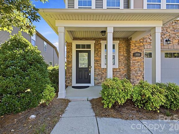 3rd image of 5618 Stonewells Dr