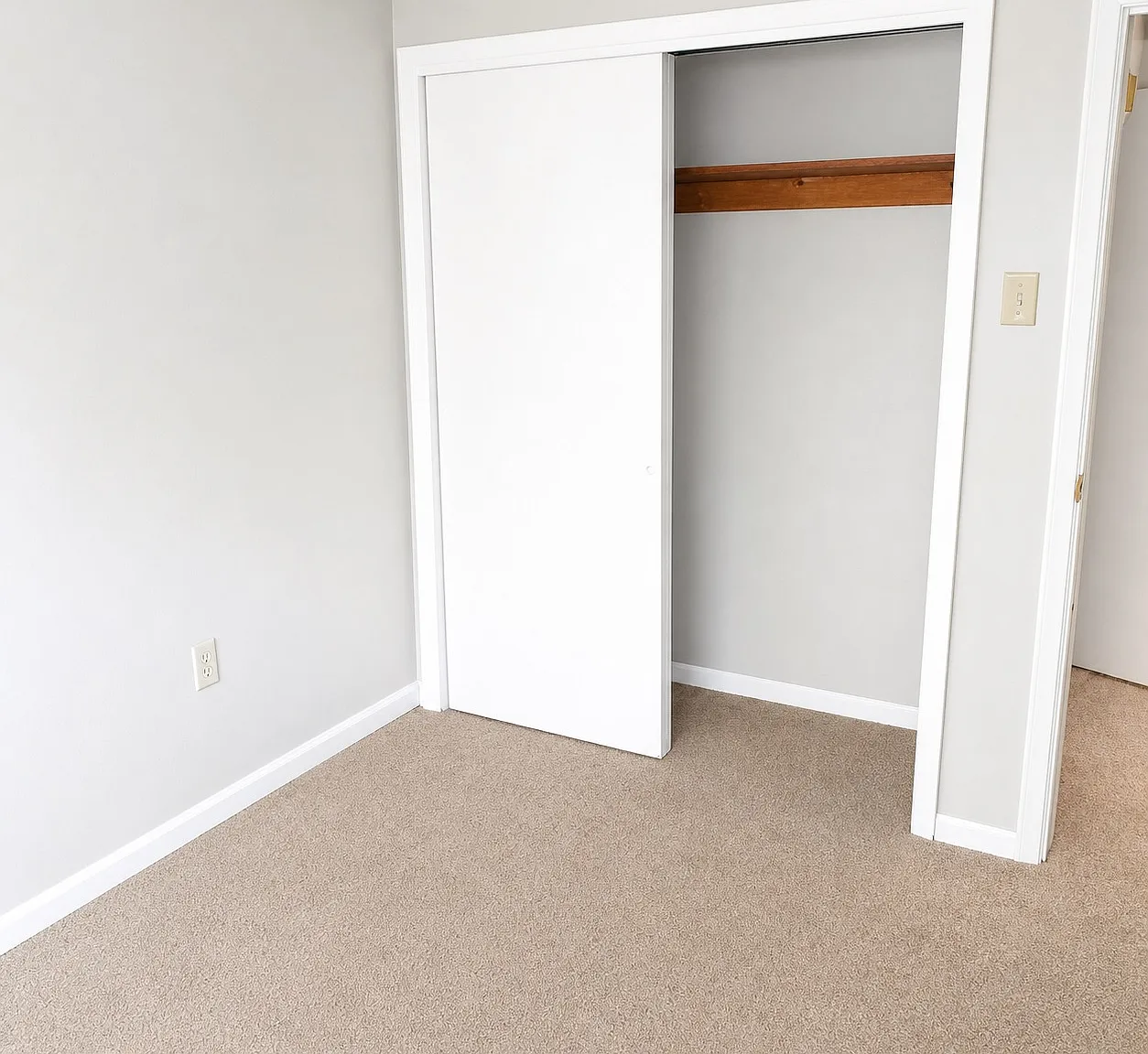 1 bed, $1,100 — Photo 3
