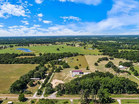 2nd image of 1211 Vz County Road 4418