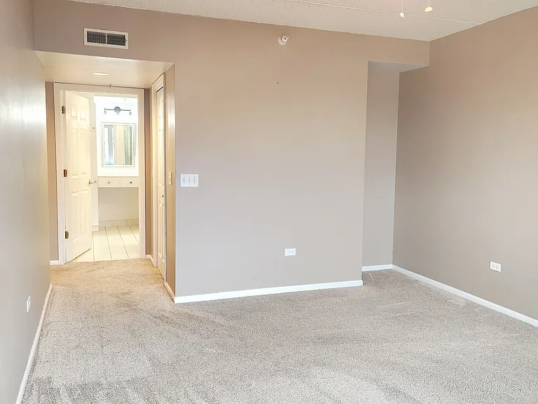 675 Pearson St #704 — Photo 16
