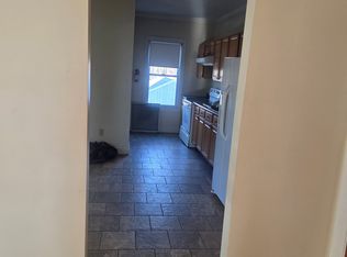 26 Noel St #2, Springfield, MA 01108