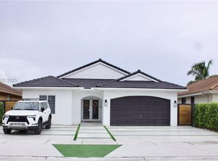 16056 SW 66th Ter, Miami, FL 33193