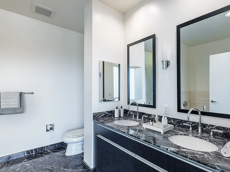 360 Residences — Photo 39