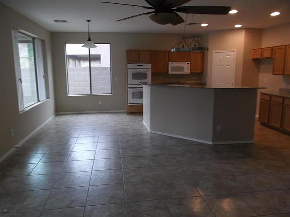 5th image of 13577 W Caribbean Ln