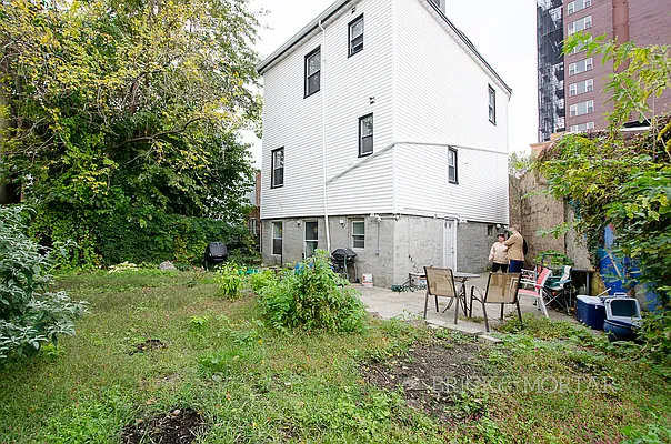 Rented by Brick&Mortar | media 26