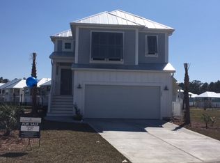 320 Splendor Cir, Murrells Inlet, SC 29576