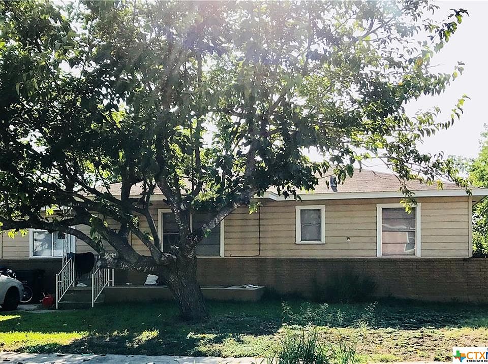 1st image of 807 S 11th St