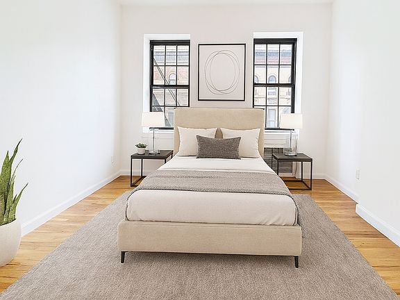 2nd image of 306 E 91st St APT 5D