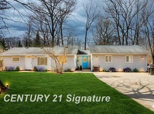 4041 Janet Dr, Harrison, MI 48625