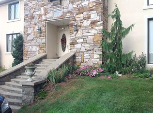 245 Warner Rd, North Haven, CT 06473